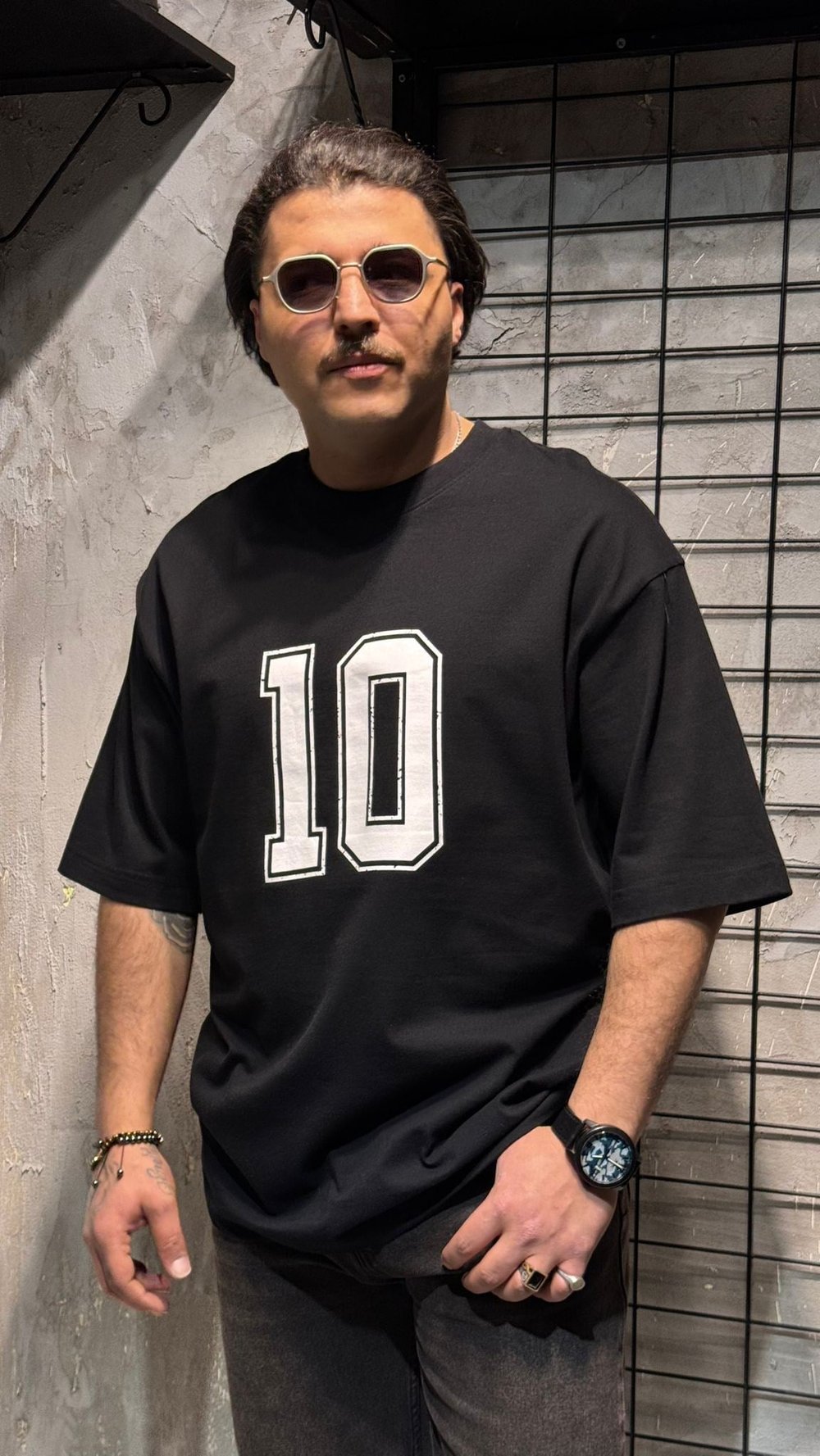 10 NEW WORLD Siyah Oversize T-shirt 