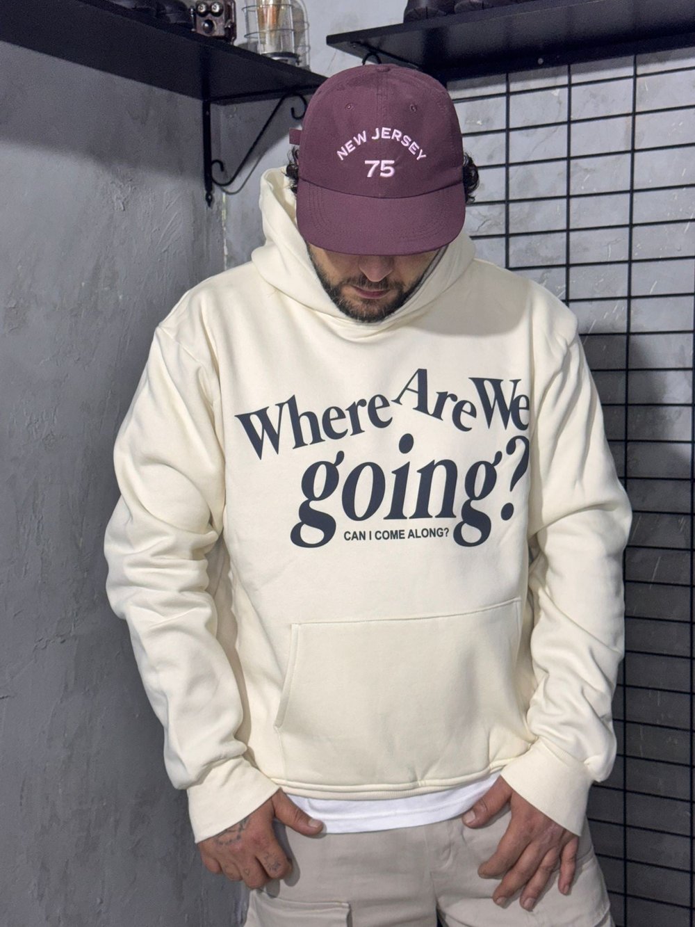 Where Are We Going ? Baskılı Krem Hoodie