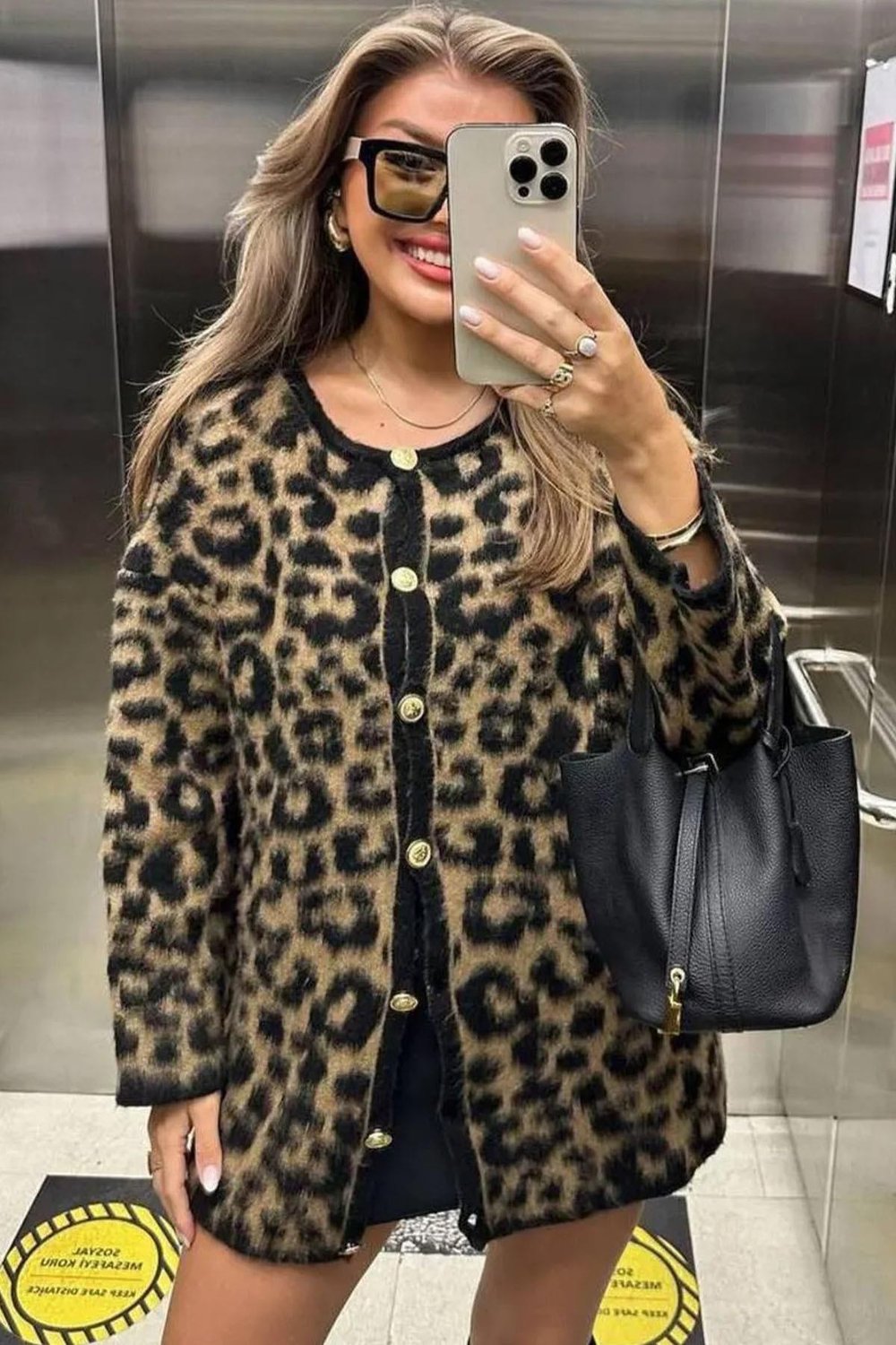 Kadın Leopar Desenli Düğme Detaylı  Hırka - Kahve