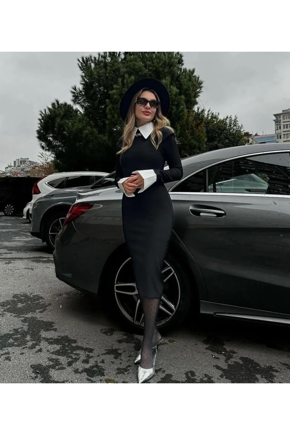 Ottoman Kumaş Beyaz Gömlek Yaka Detaylı Siyah Elbise