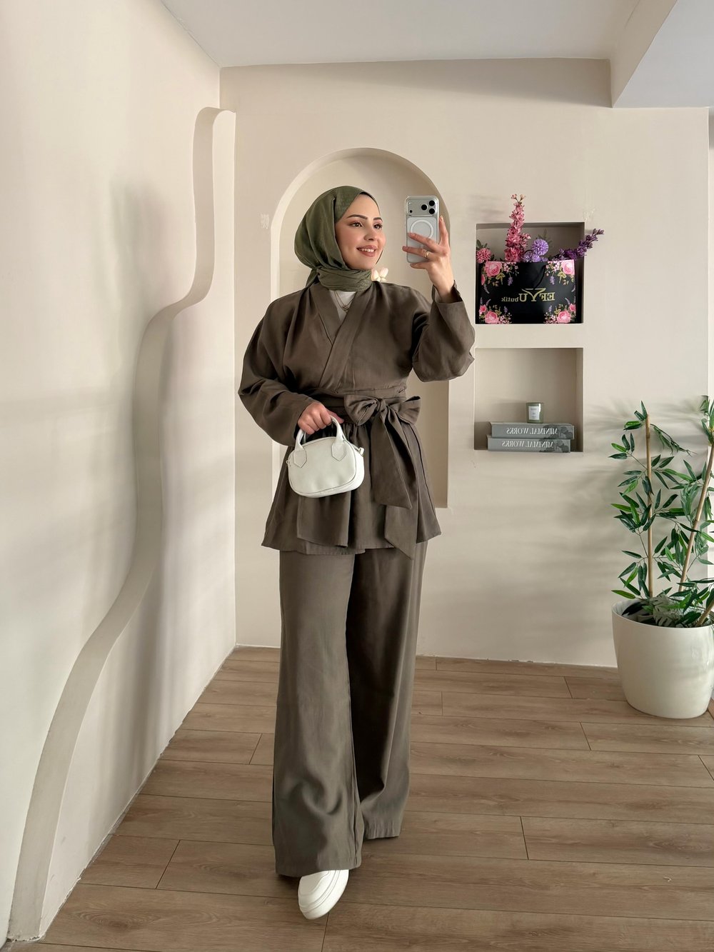 Amaya Belden Bağlamalı Takım