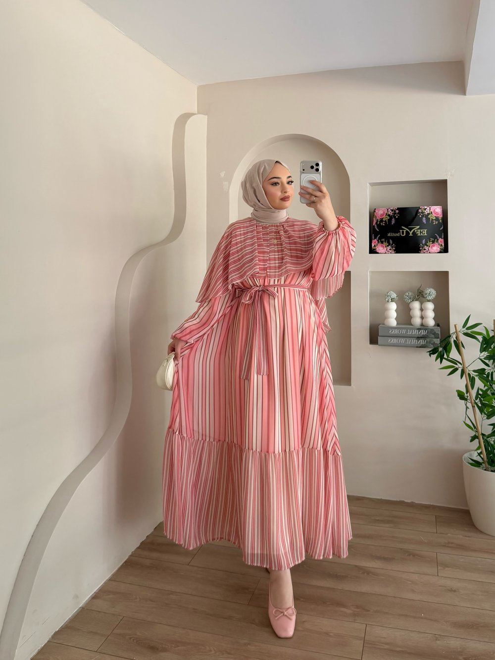 Bellura Pelerin Yaka Detaylı Çizgi Desen Elbise