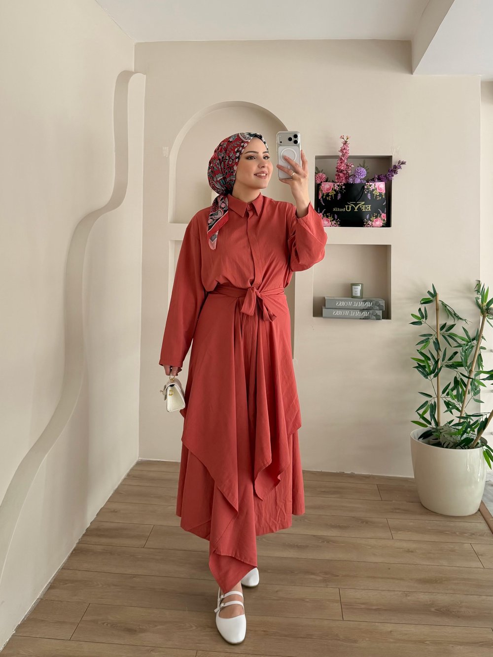 Düğmeli Bağlama Detay Dacron Elbise