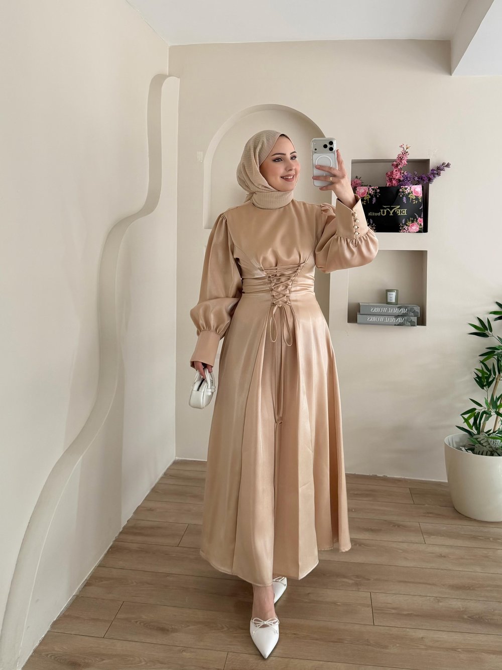 Julide Önden Bağlamalı Elbise