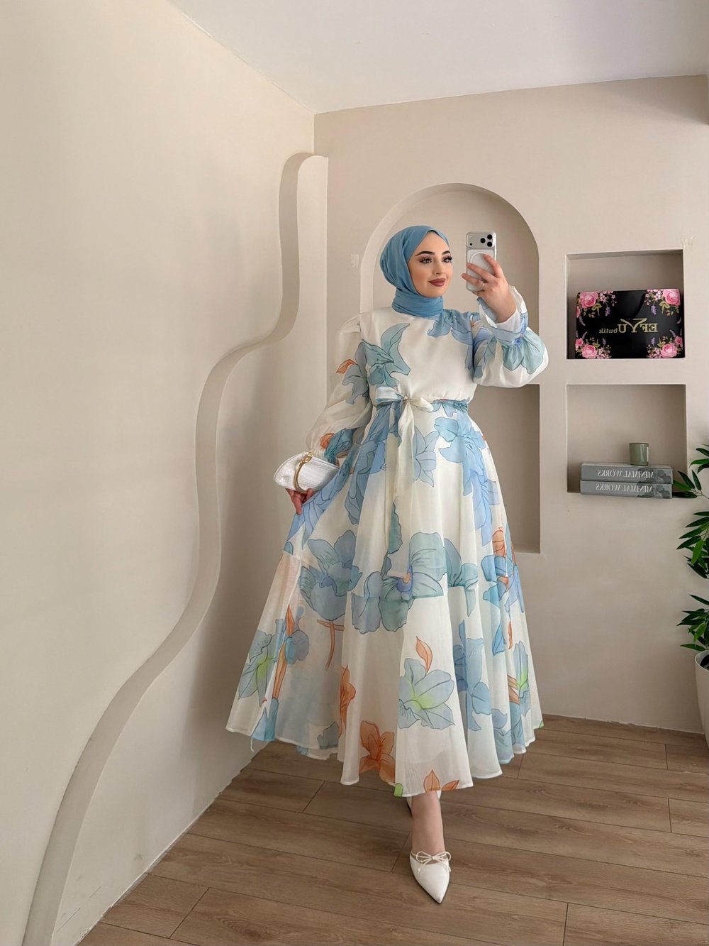 Lilyum Seyyar Kuşaklı Elbise