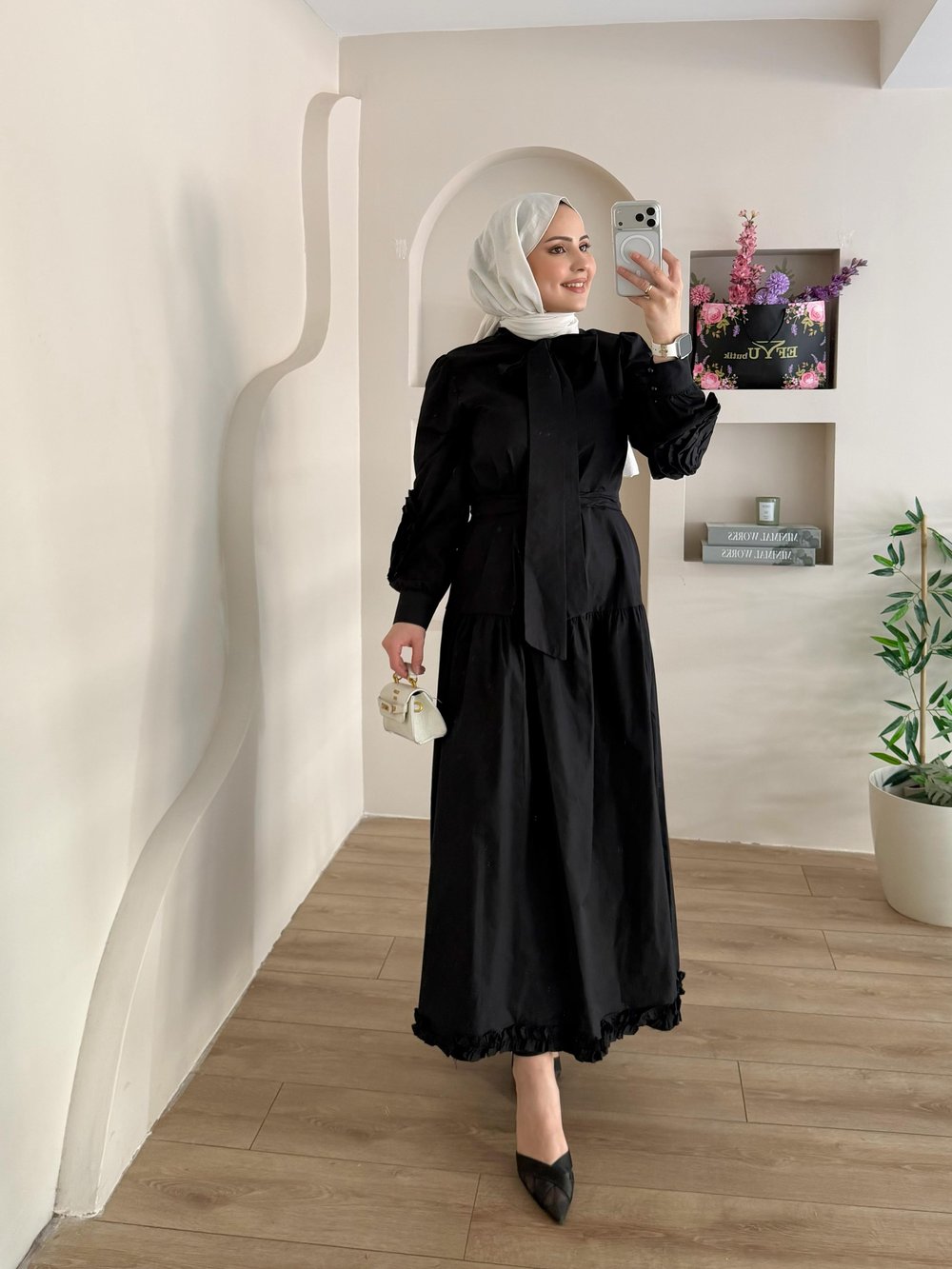 Lucy Yaka Bağlamalı Elbise