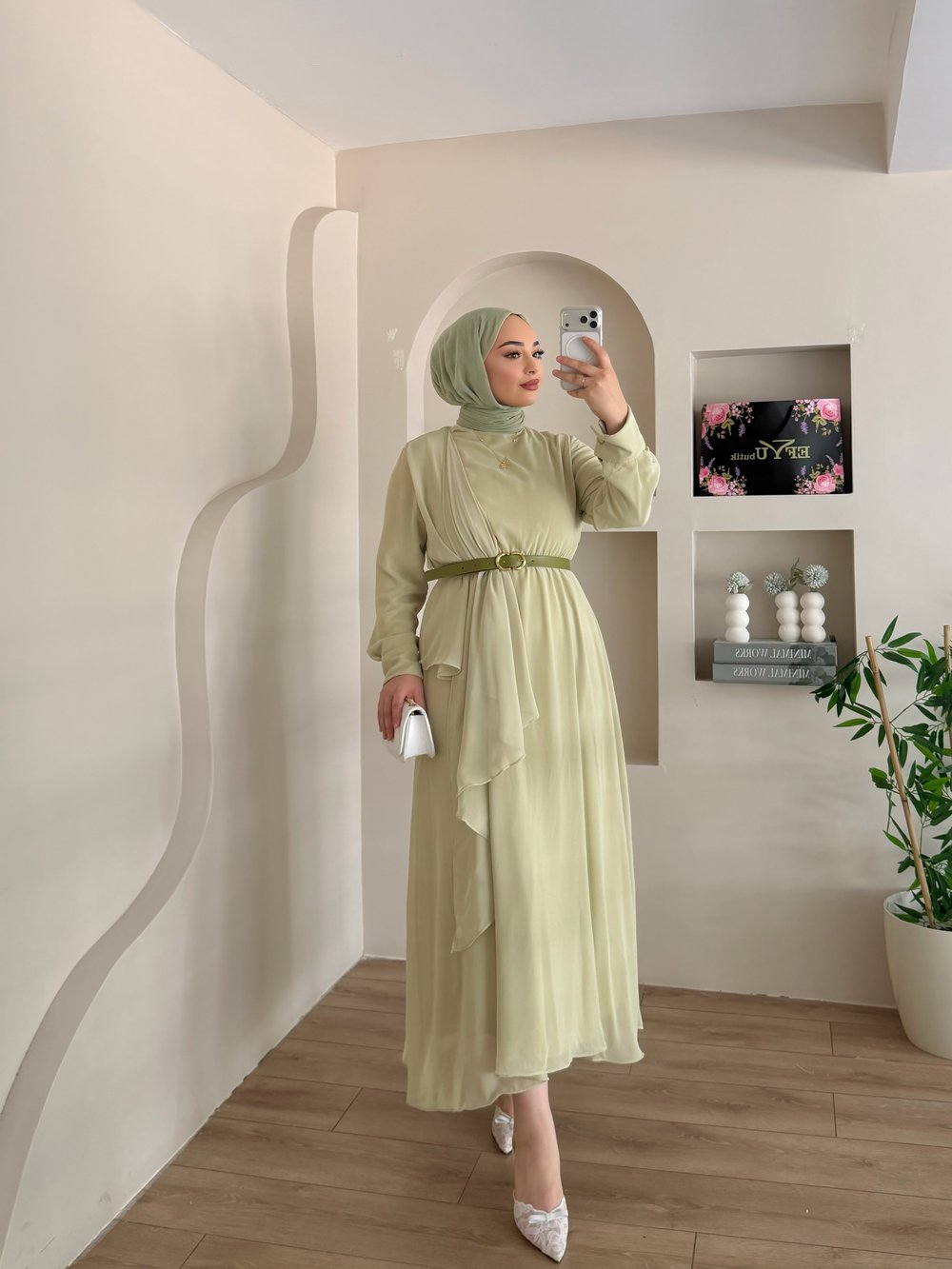 Meyra Tül Detay Kemerli Elbise