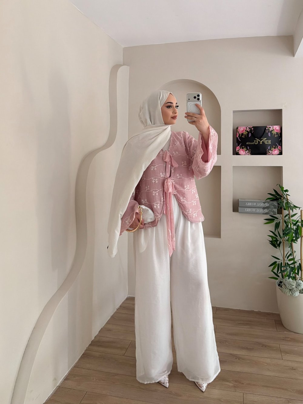 Mirella Önden Bağlamalı Pantalonlu Takım