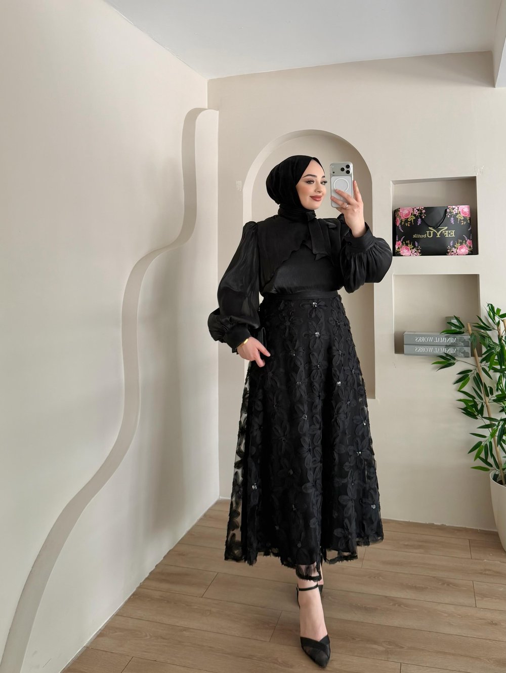 Morpho Çiçek Desen Etekli Takım