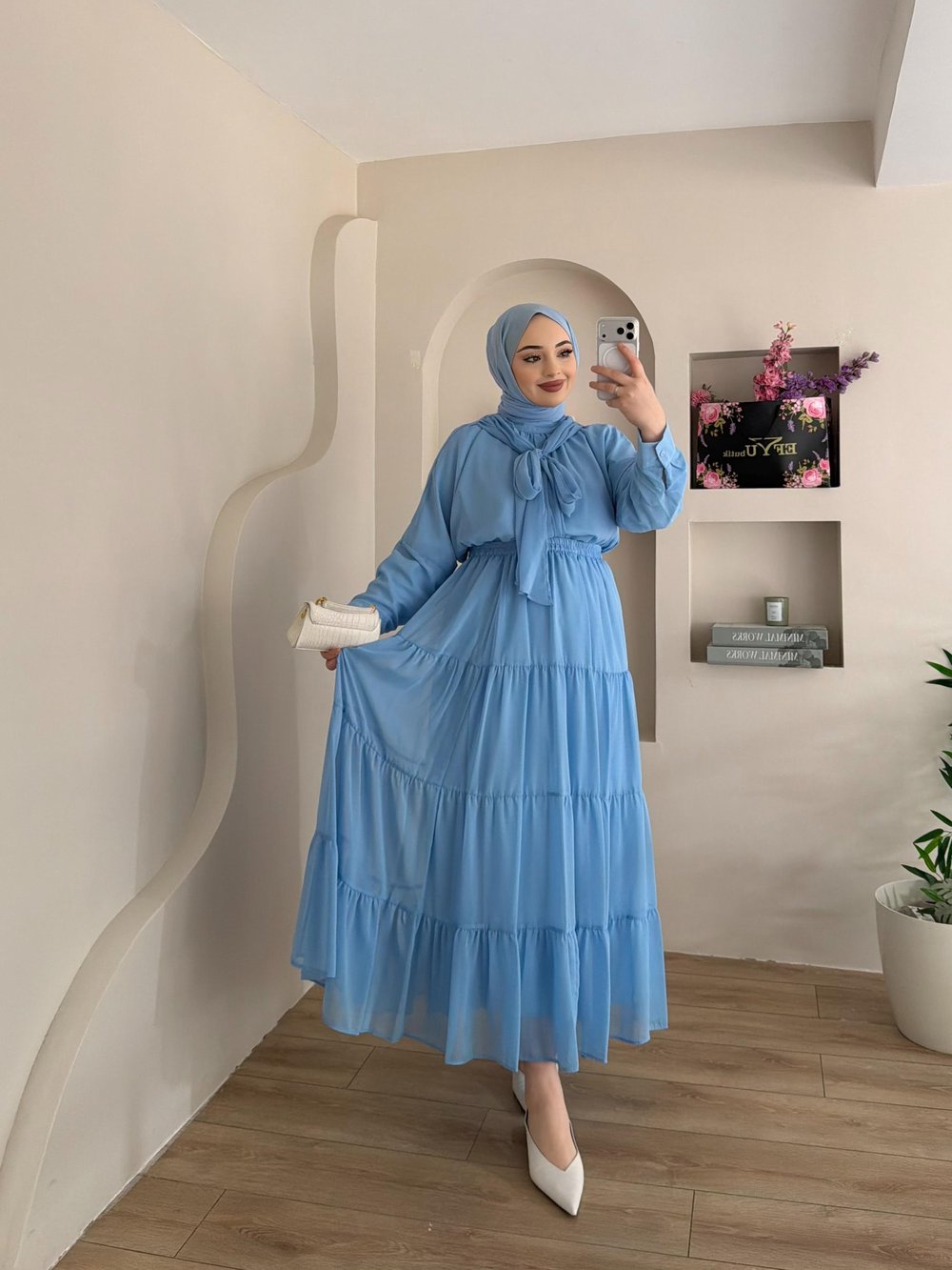 Nigella Yaka Bağlamalı Etekli Takım