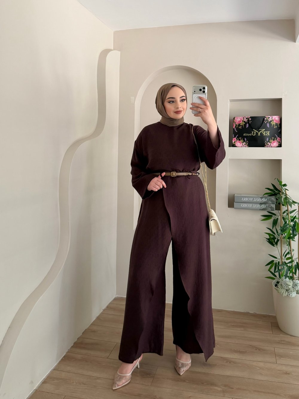 Nuria Gold Kemerli Takım