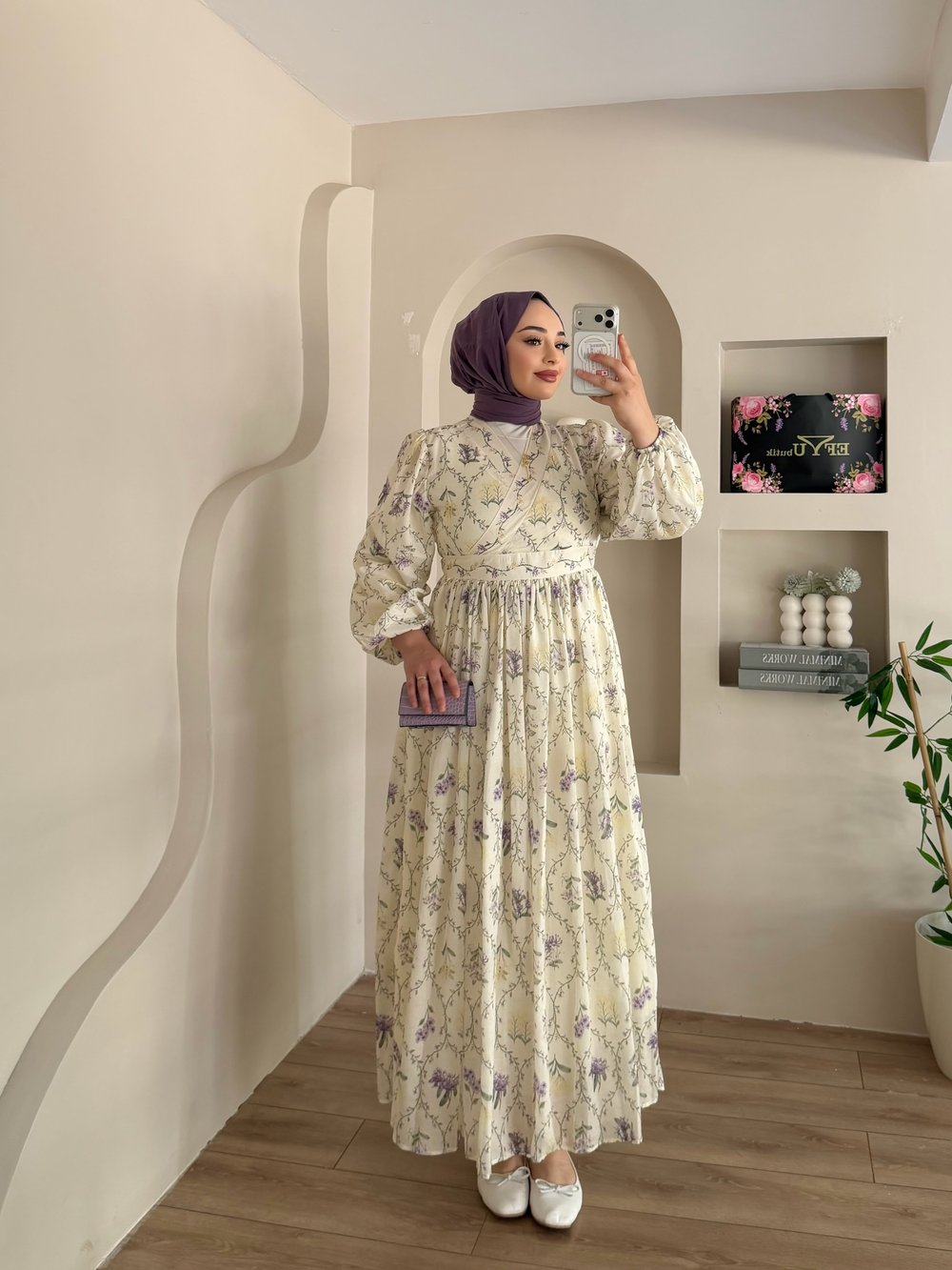 Rahel Önü Çarpraz Detay Çiçekli Elbise