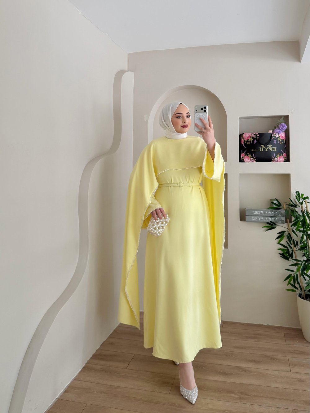 Roserin Pelerin Detaylı Elbise 