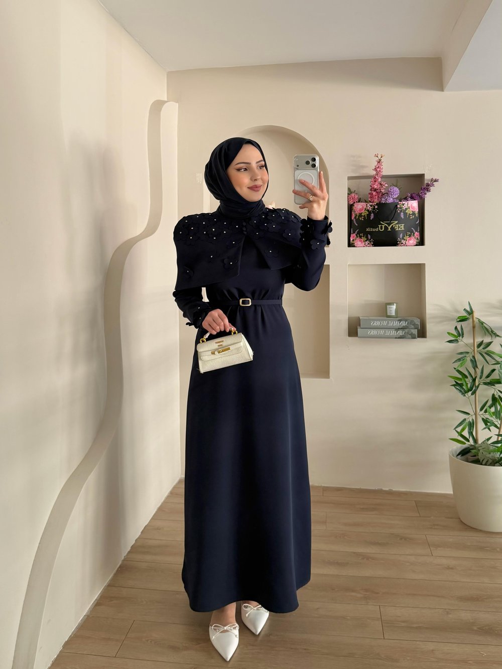 Seyyar Yakalı Sorella Elbise (ÖN SİPARİŞ BAYRAMDAN SONRA ÇIKACAKTIR) 