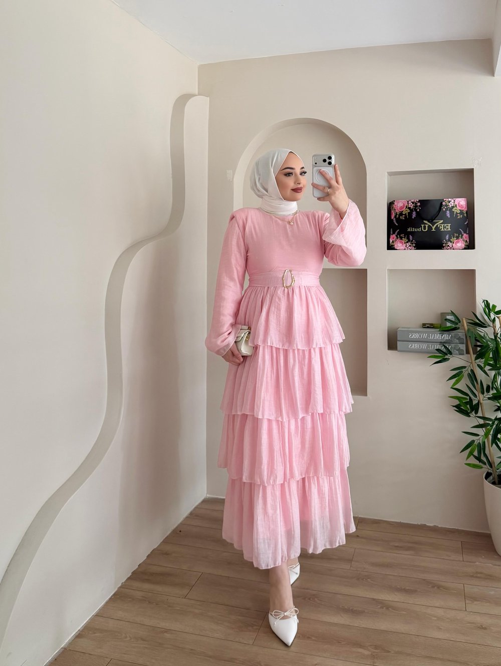 Sia Puantiyeli Kat Detaylı Elbise