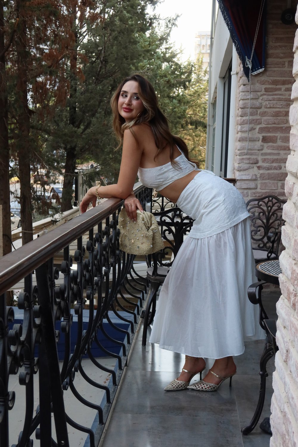 Diana İşleme Detay Crop Etek Takım Beyaz