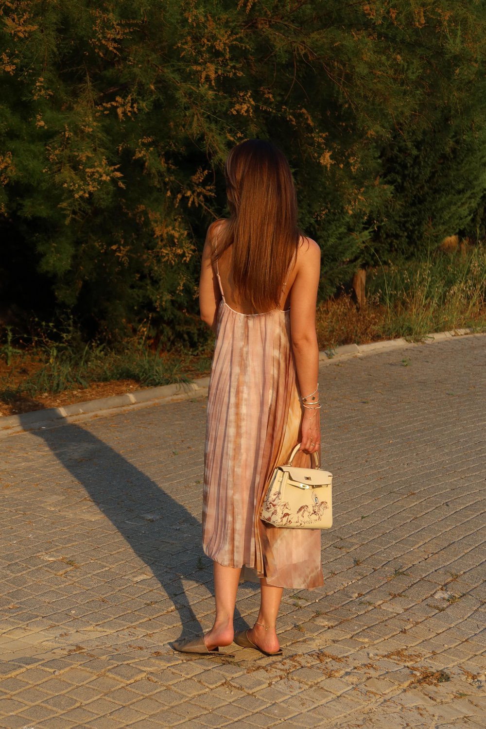 Glam Asimetrik Kesim Pileli Elbise