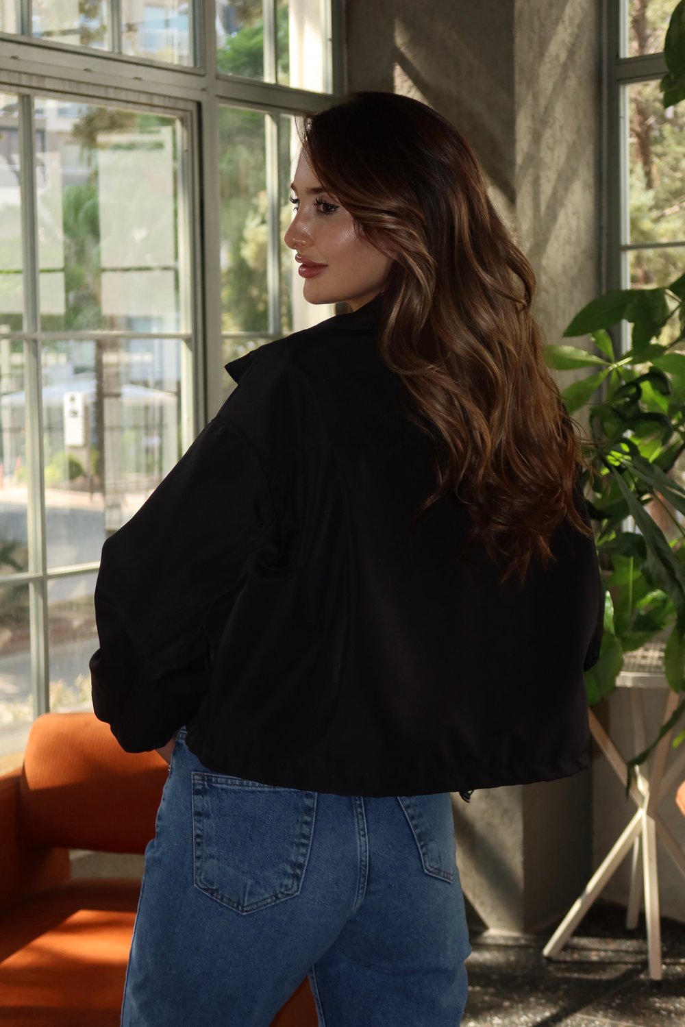 Jasmina Marka Model Dik Yaka Ceket Siyah