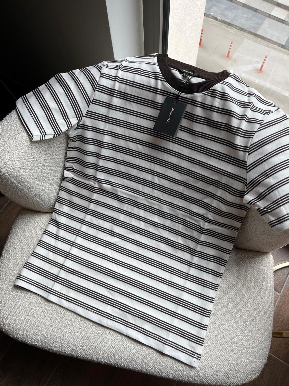 Çizgili T-shirt