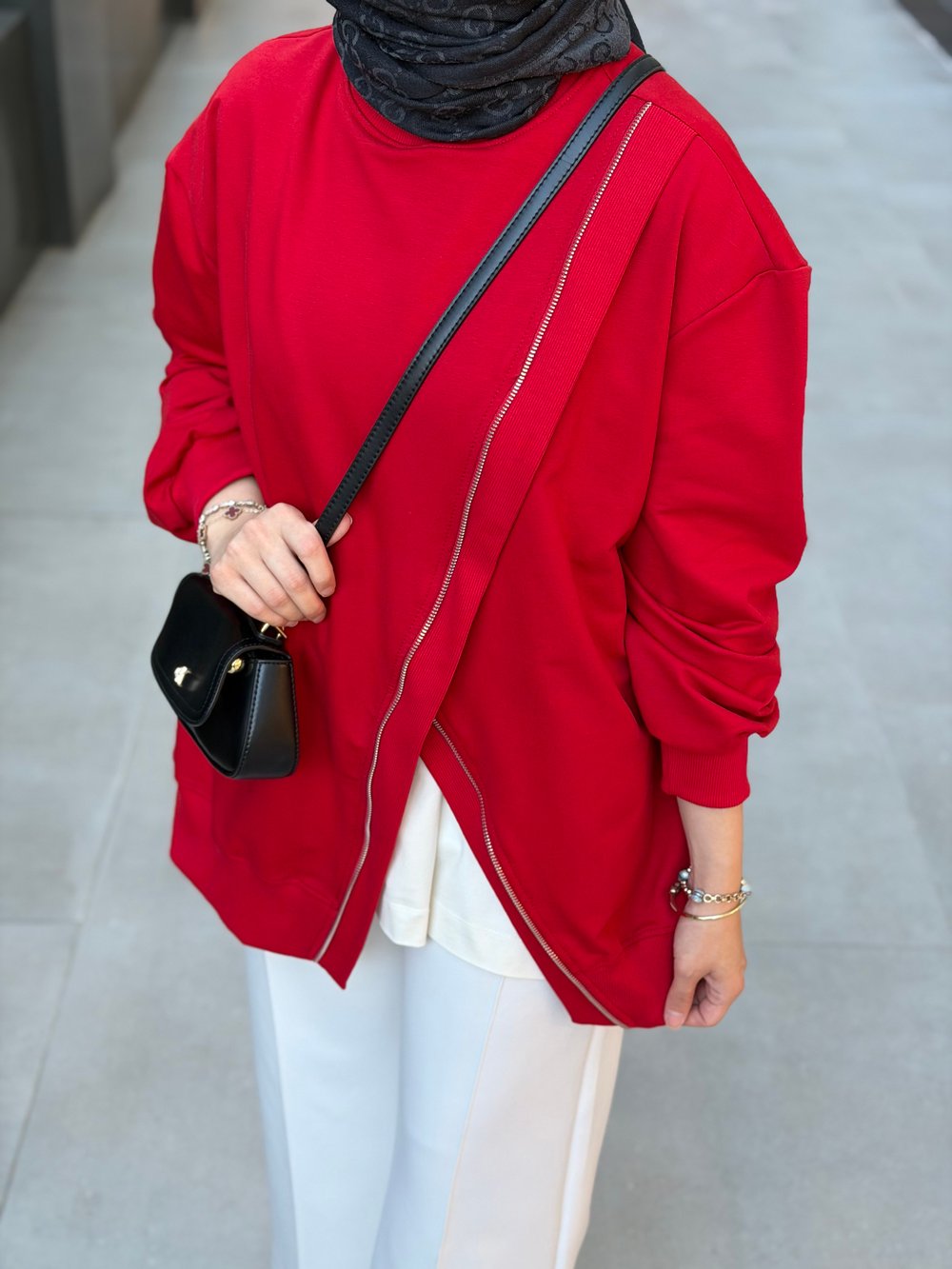 Fermuar Detaylı Sweatshirt