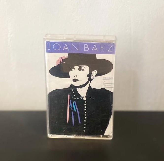 Joan Baez - Speaking of Dreams Kaset