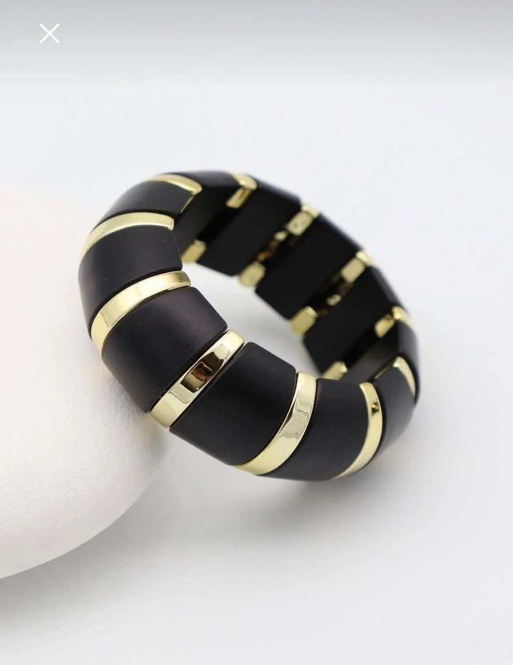 14K Gold Çelik Lastikli Bileklik – Zamansız ve Modern Tasarım