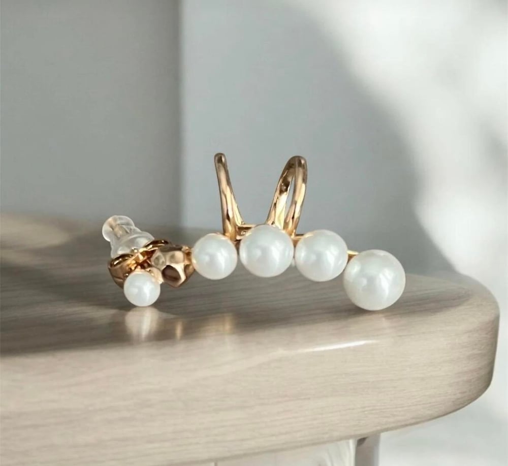 Gold Renk İnci Detaylı Kulak Kıkırdak Paslanmaz Çelik Küpe