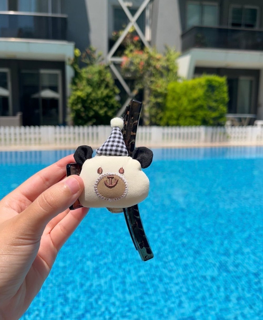 Kurdele Detaylı Peluş Ayıcık Figürlü Mandal Saç Tokası