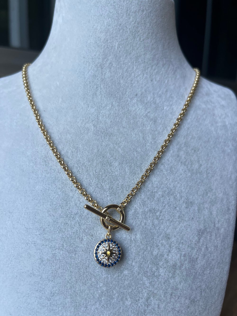 Kuzey Yıldızı Mavi Taşlı Paslanmaz Çelik Kolye – Gold Renk