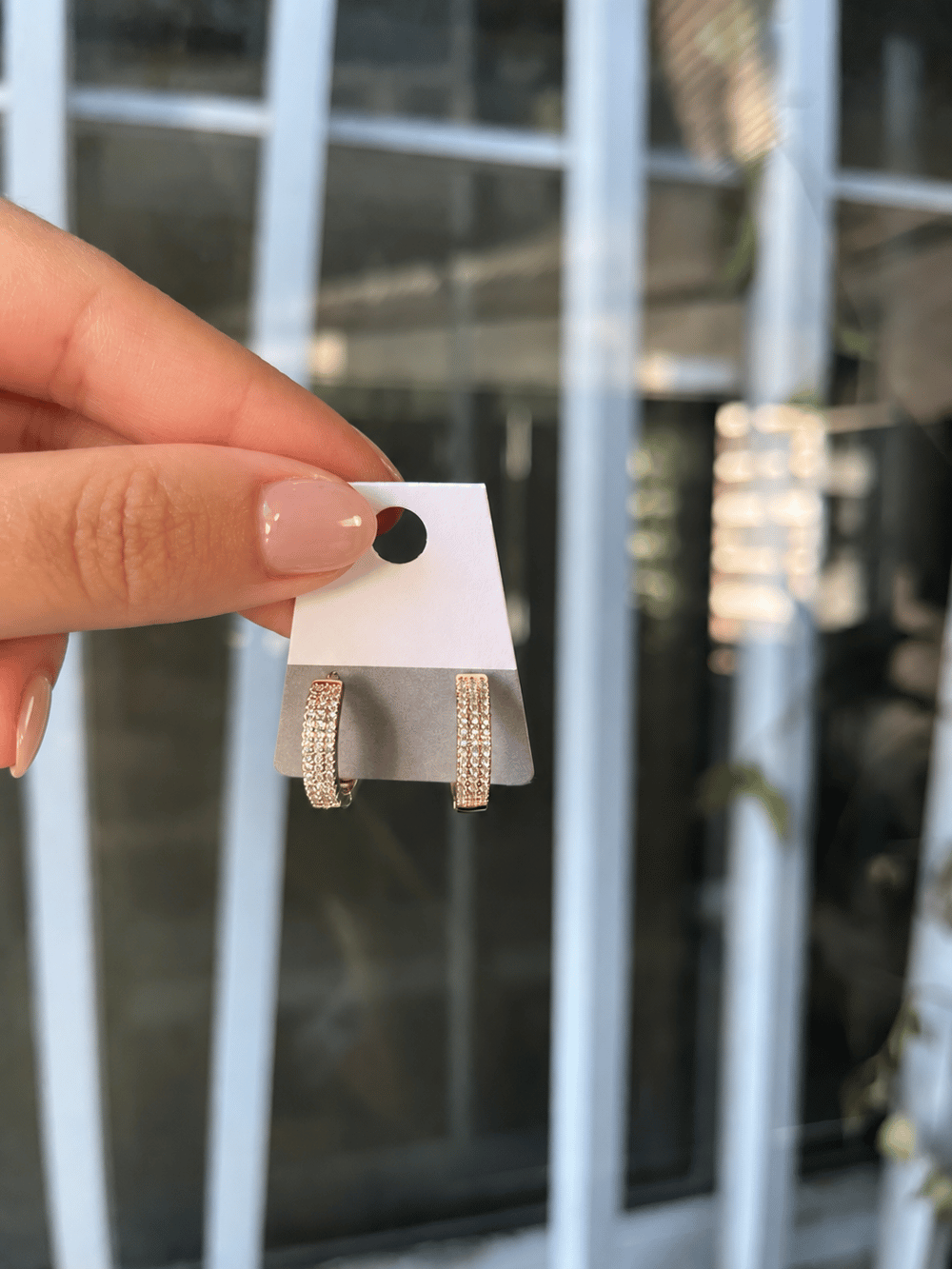 Zirkon Taşlı Gold Çelik Halka Küpe