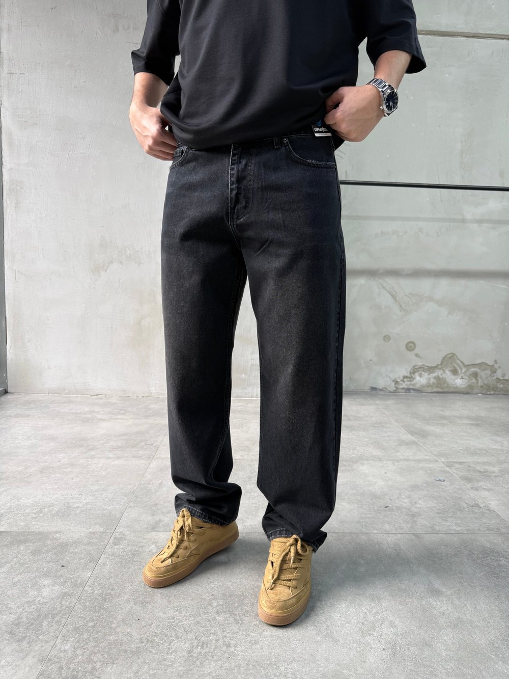 Baggy Fit Siyah Yıkamalı Jean