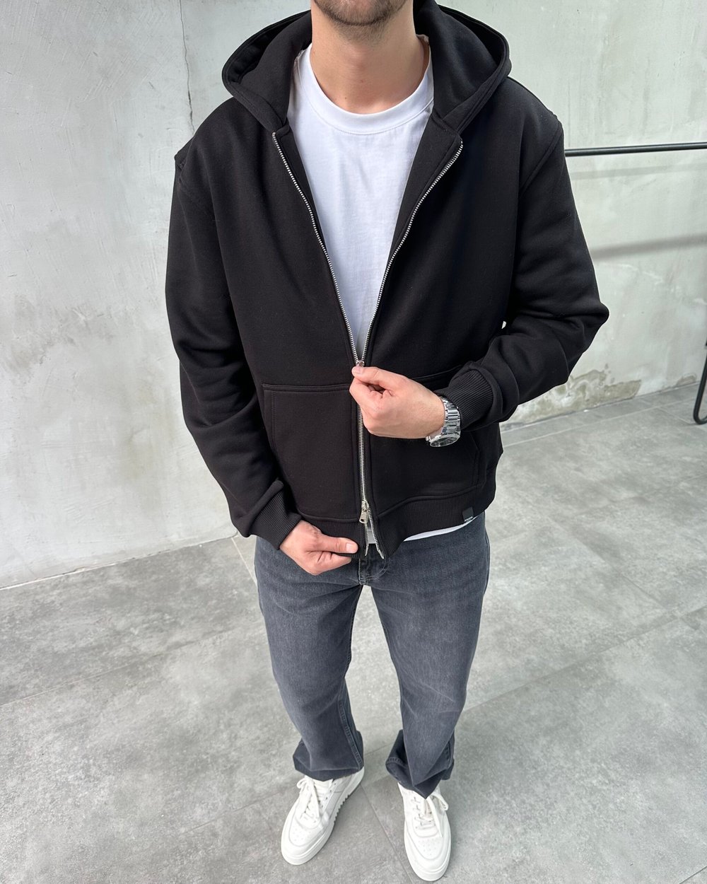 Kapüşonlu Basic Siyah Sweatshirt