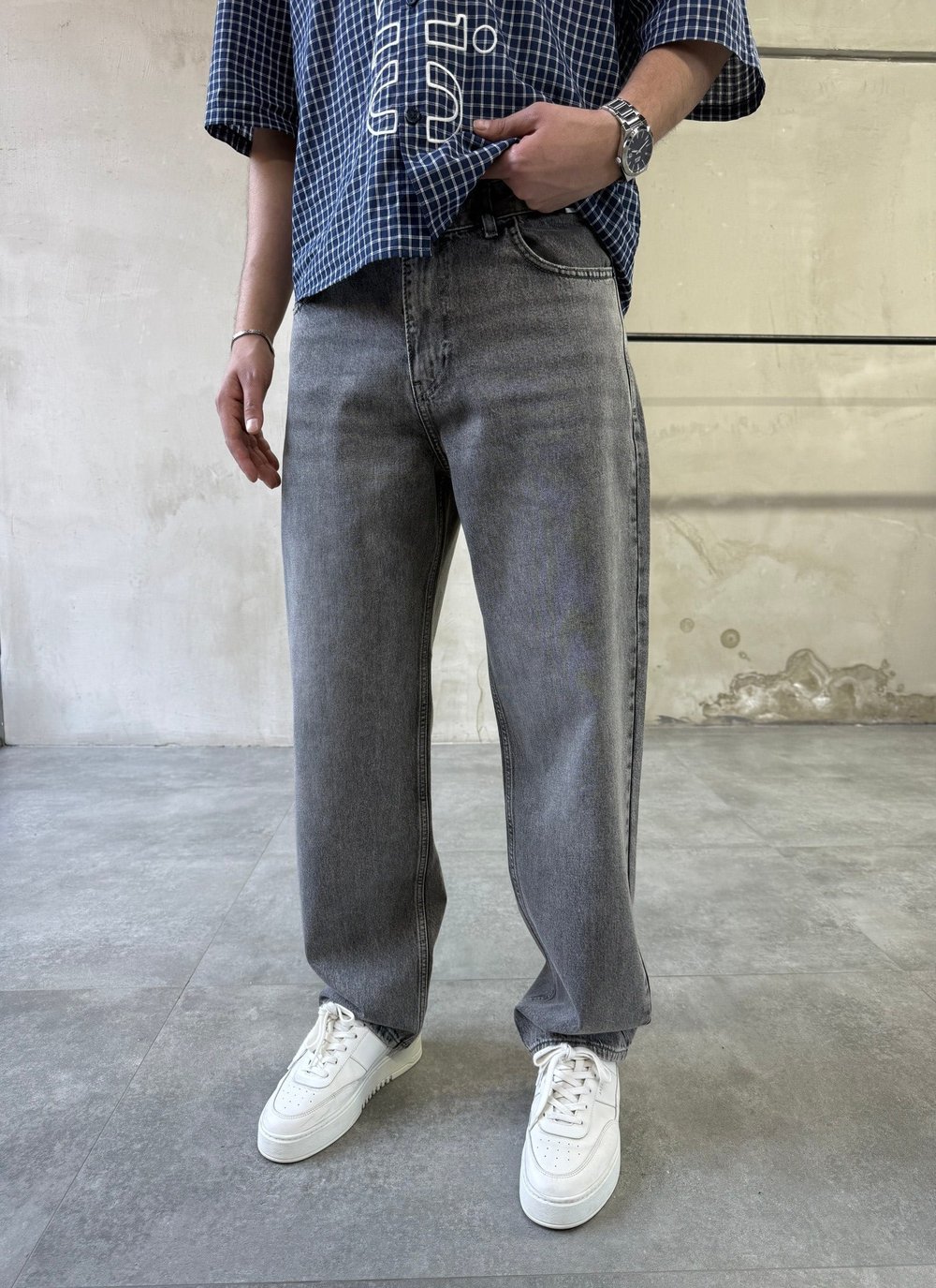 Yıkamalı Trend Model Koyu Gri Baggy Jean