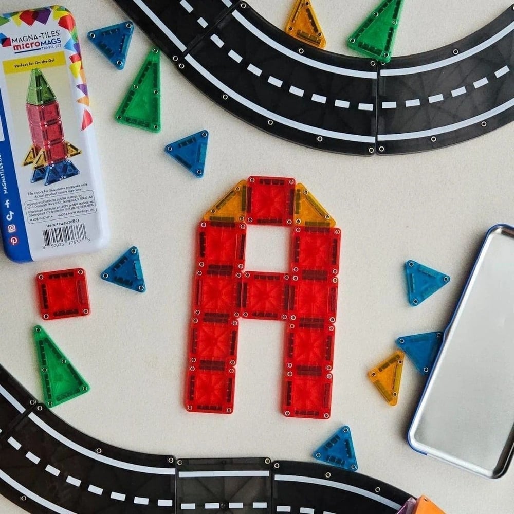 MAGNA-TILES® - Travel Set - Seyahat Seti Manyetik Bloklar - 26 Parça