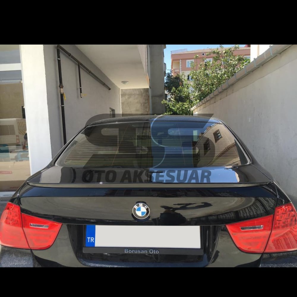  Bmw E90 318 320 325 330 Bagaj Üstü Spoiler Piano Black