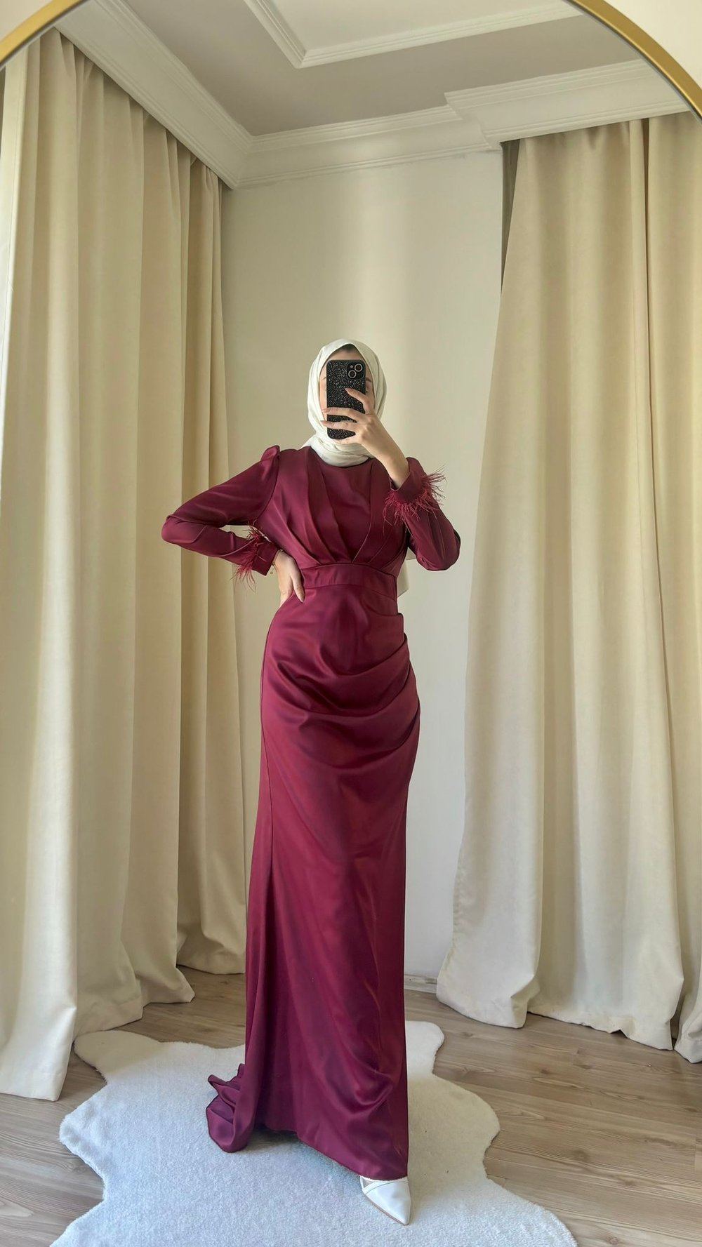 Kolları Püsküllü Saten Abiye - Bordo