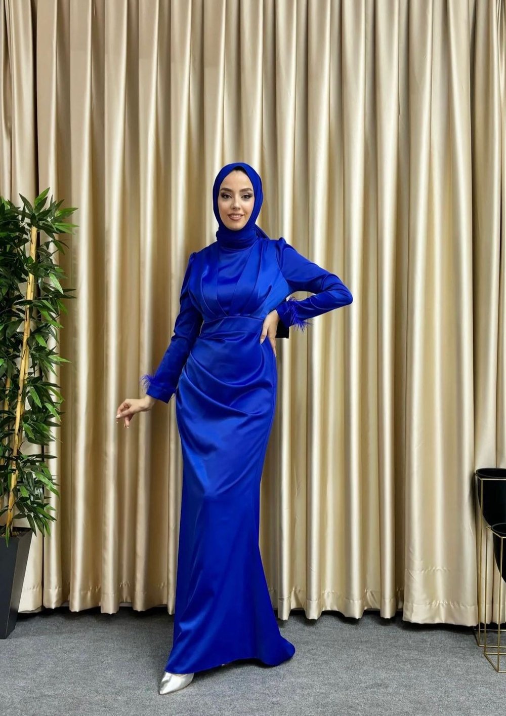 Kolları Püsküllü Saten Abiye - Saks Mavi