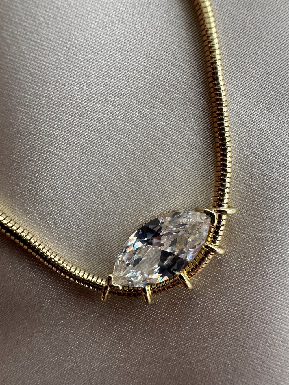 14K Özel Seri Gold Markiz Kolye