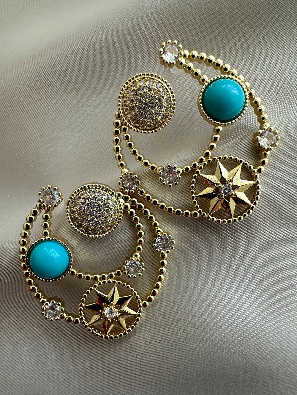 14K Özel Seri Mavi Detay Yıldız Küpe