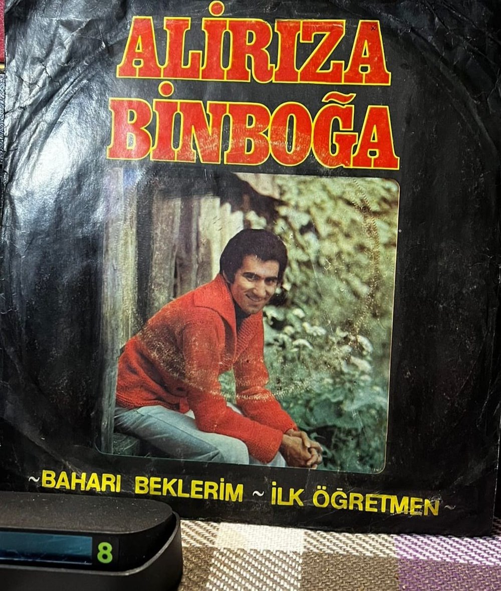 Ali Rıza Binboğa - Baharı Beklerim / İlk Öğretmen (45'lik Plak - Kent STX 1110)