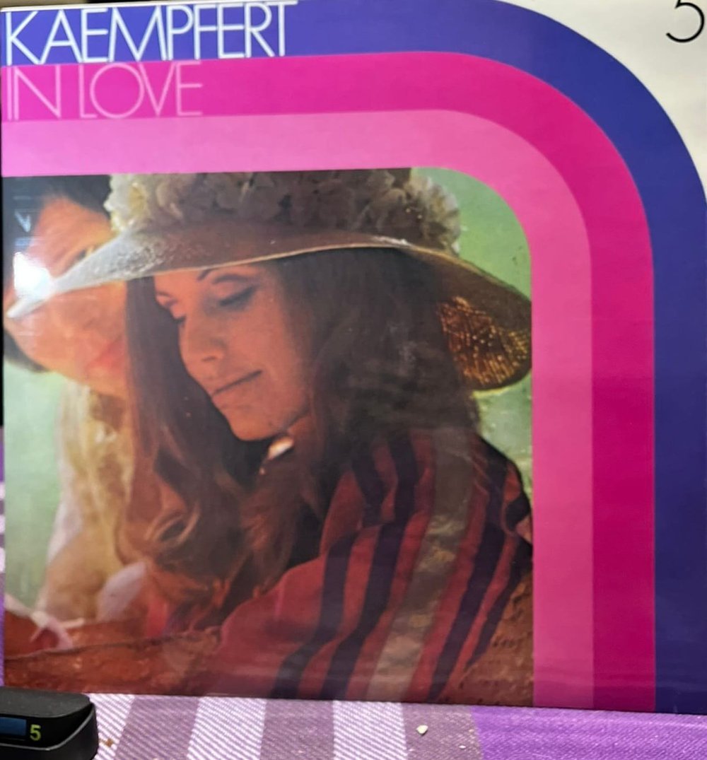 Bert Kaempfert And His Orchestra – Kaempfert In Love (LP, Compilation, Reader's Digest)