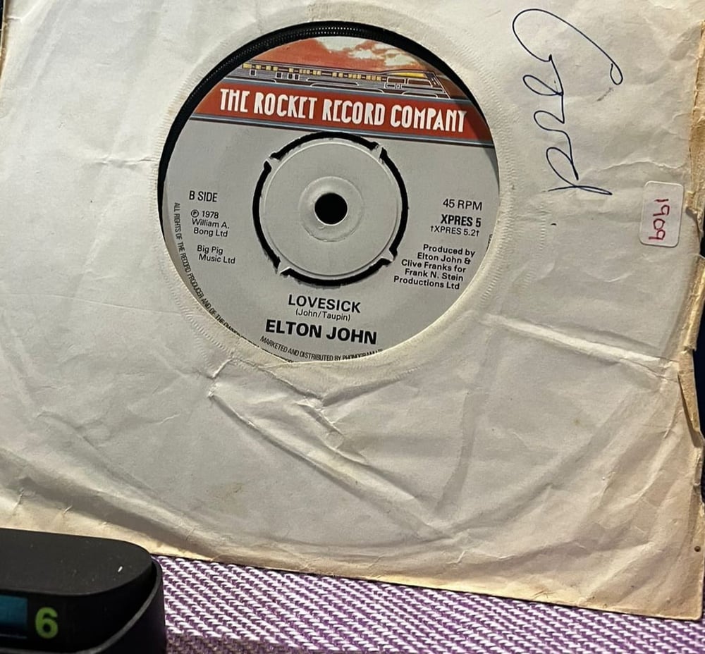 Elton John - Song For Guy / Lovesick (1978) - The Rocket Record Company - 45'lik Plak