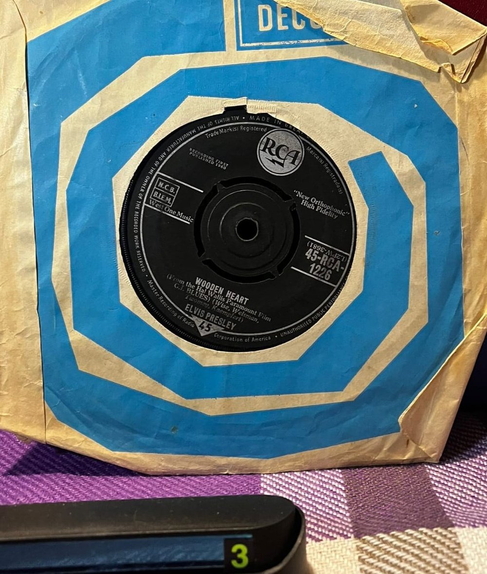 Elvis Presley - Wooden Heart / Tonight Is So Right For Love (1961 UK Press) 45'lik Plak
