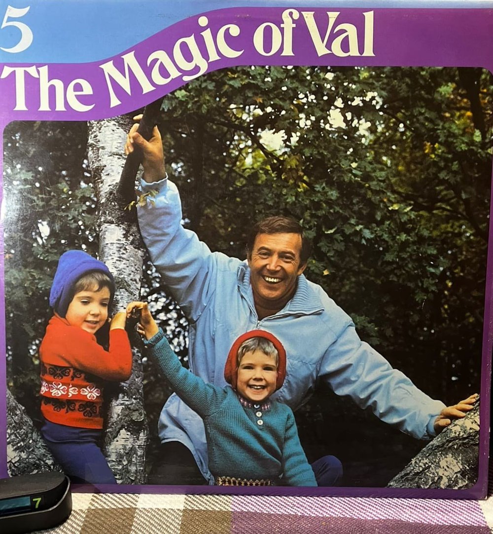 Val Doonican - The Magic Of Val (Vinyl, LP, Album, Compilation, Reader's Digest)