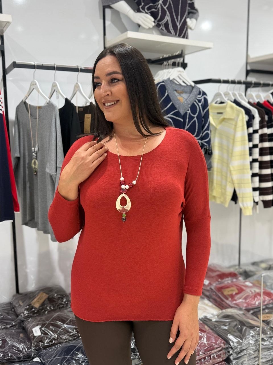 V Yakalı Kaşmir Bluz (Kolye Hediyeli)