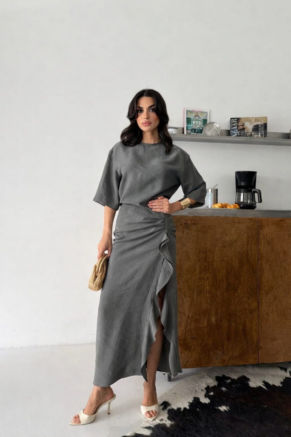  26Y5325 VOLAN VE PİLE DETAY ELBİSE