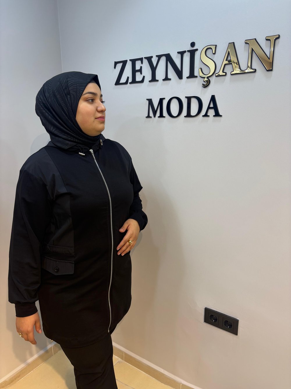 KAPŞONLU HIRKA