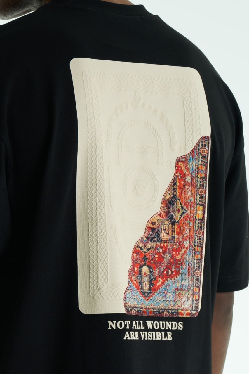 Invisible Wounds Oversize Tasarım Siyah Tişört