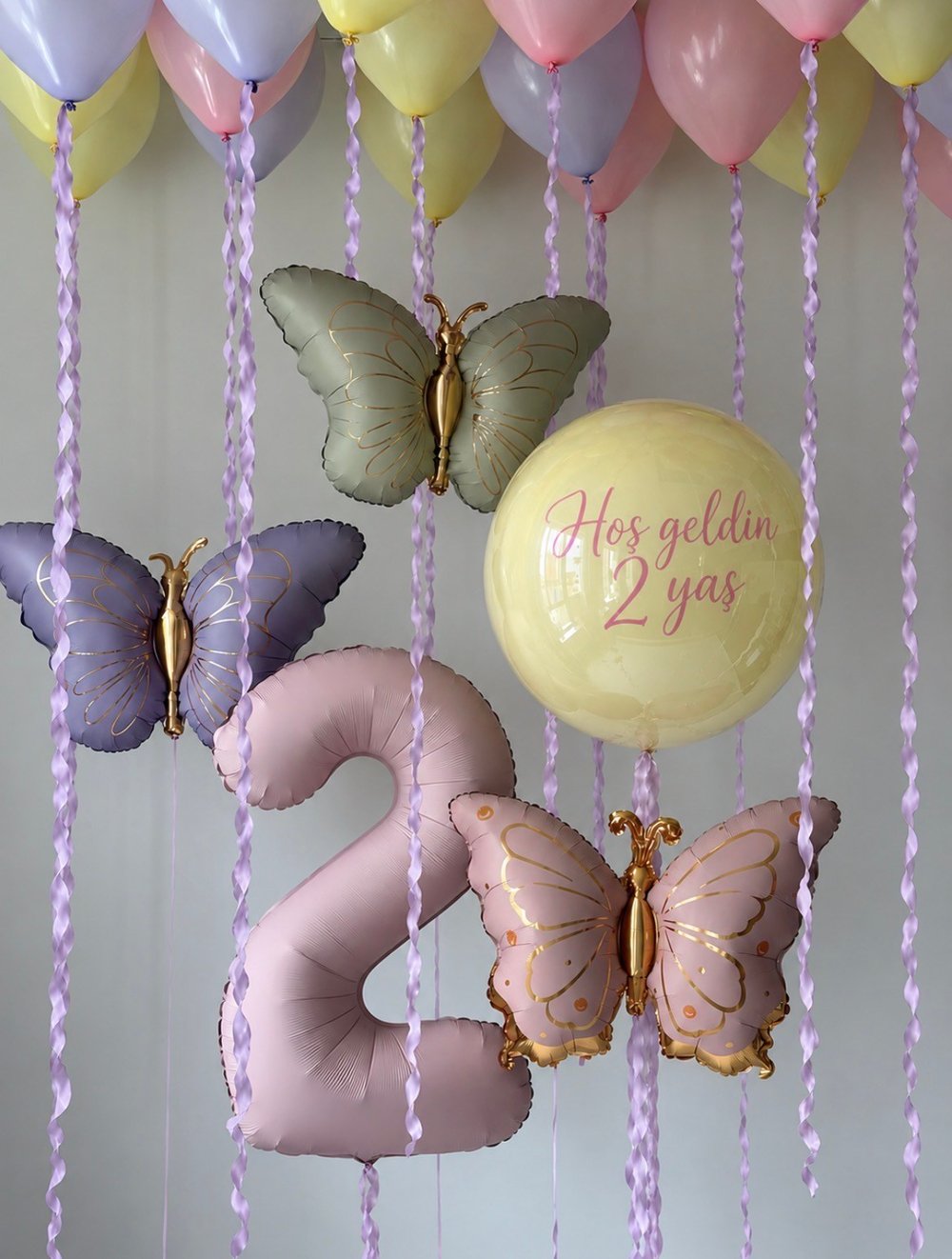 Lila Kıvrımlı Kurdele Balon Konsept