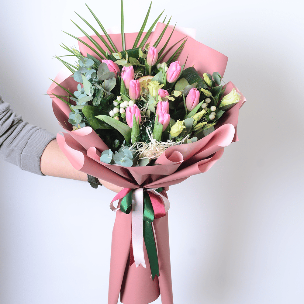 Tulip Design Bouquet 19 pieces Lale 